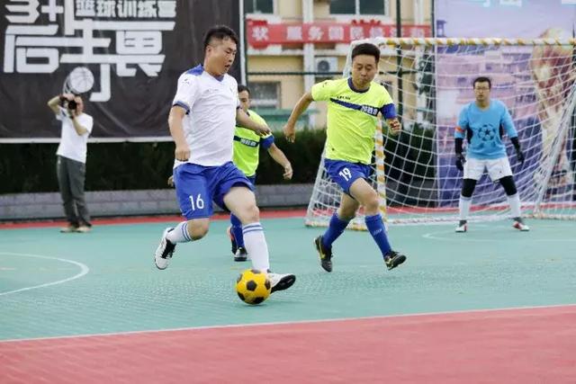 英超-格瓦迪奥尔破门 曼城客场1-2伯恩茅斯